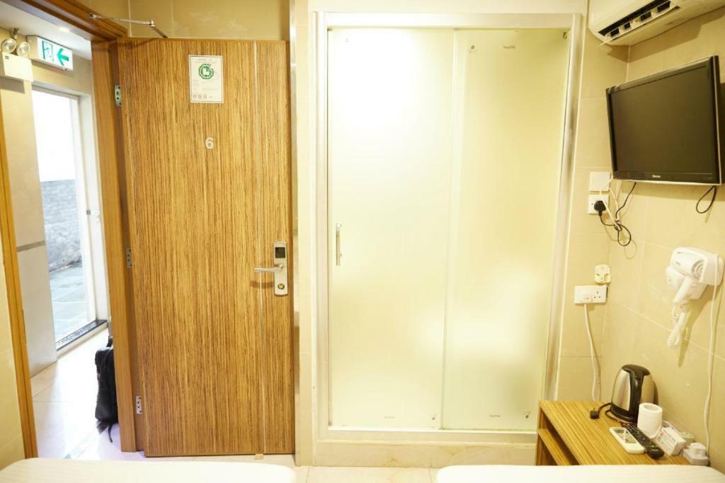 Kam Fu Guesthouse Kowloon  Esterno foto